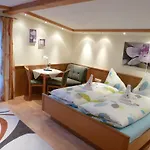 Gaestehaus Brix 아파트 Kelchsau