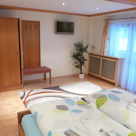 Daire Gaestehaus Brix *